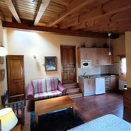 La Fragua De La Vega Estudios 3* La Vega (Vega de Liebana, Cantabria)